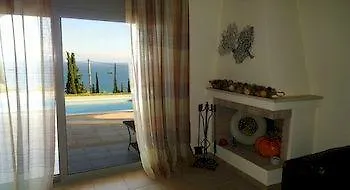 Erofili Villas Lourdata