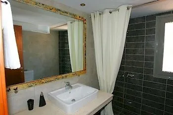 Erofili Villas Lourdata