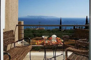 Erofili Villas ロウダータ